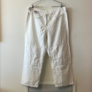 White martial arts pants with adjustable drawstring waist